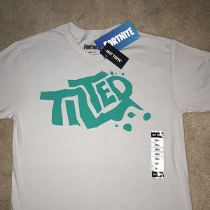 New Fortnie T-shirt - men’s small